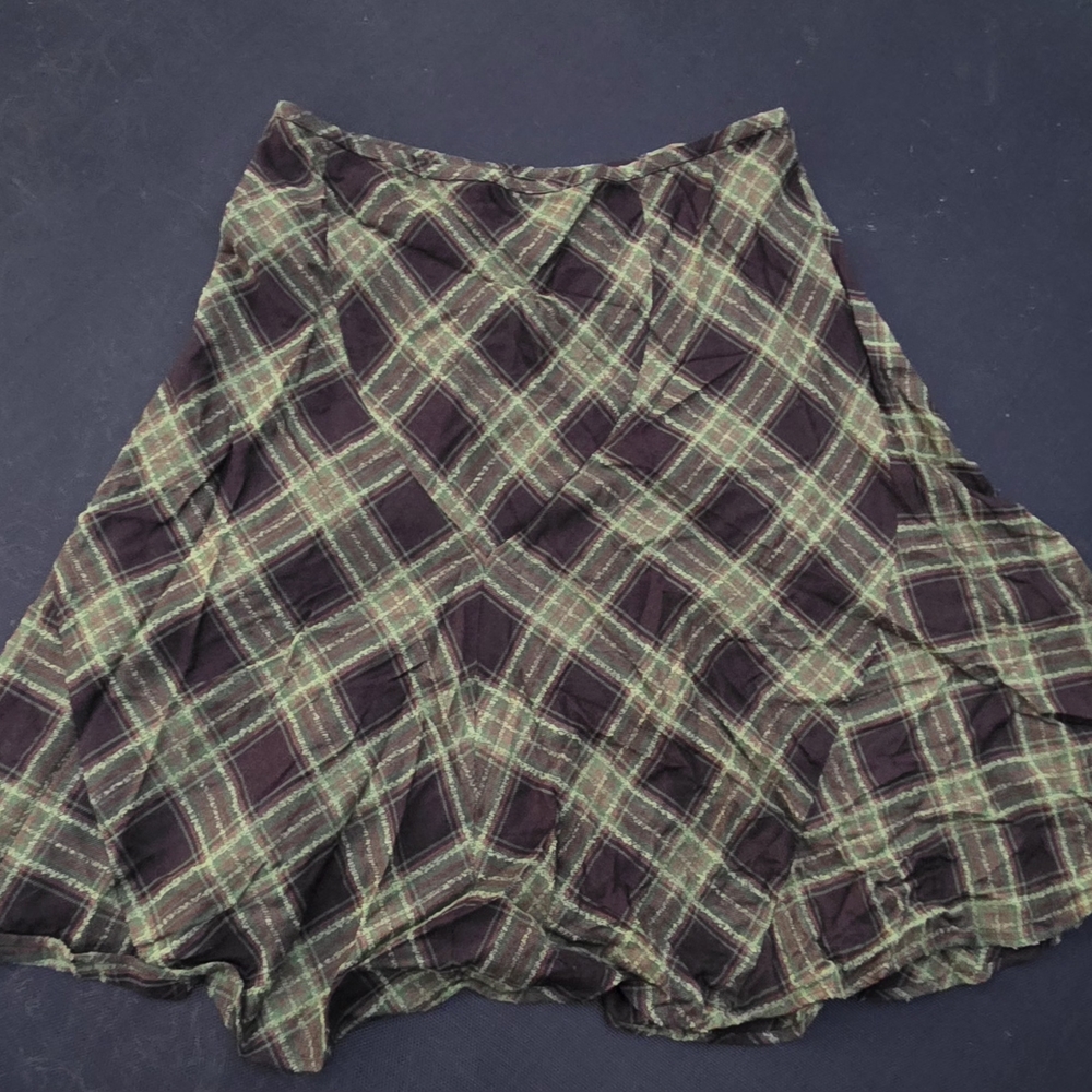 Jones New York Plaid A-Line Skirt in Green and Brown